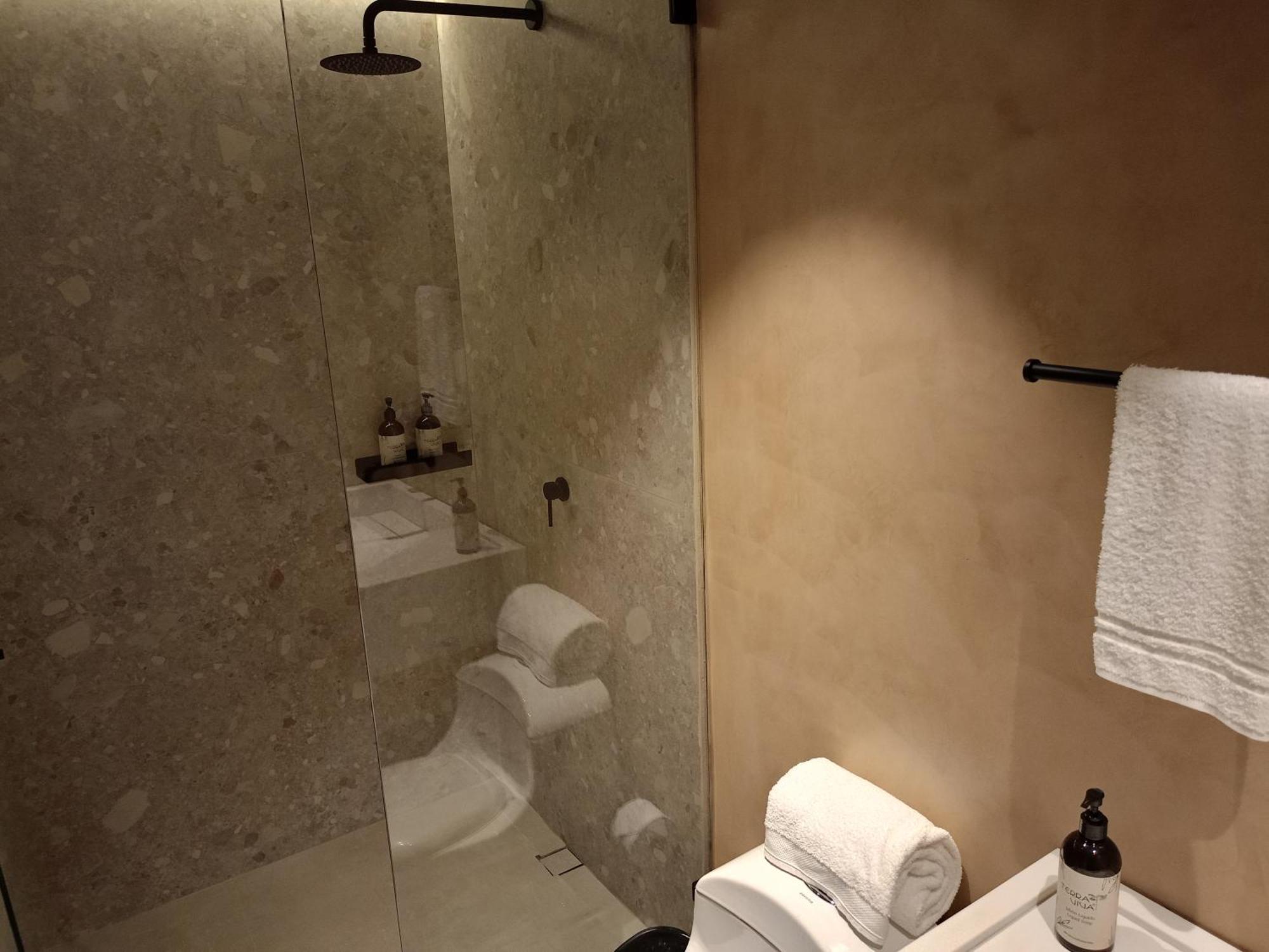 Casa Tokyo Manila By Xcay Home メデジン エクステリア 写真